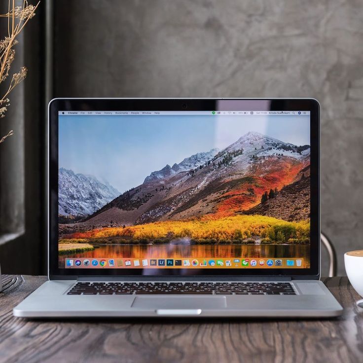 MAC BOOK COLLECTION